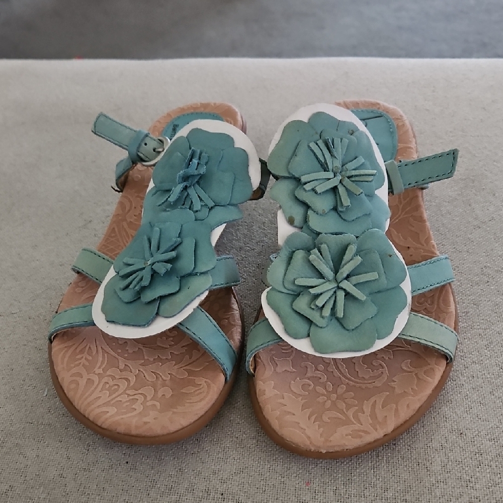 Floral Accent Sandals - Blue and Tan